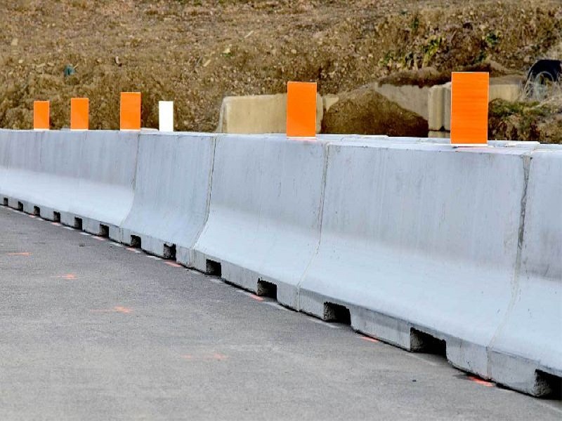 concrete-road-barriers-1582537167-5311929